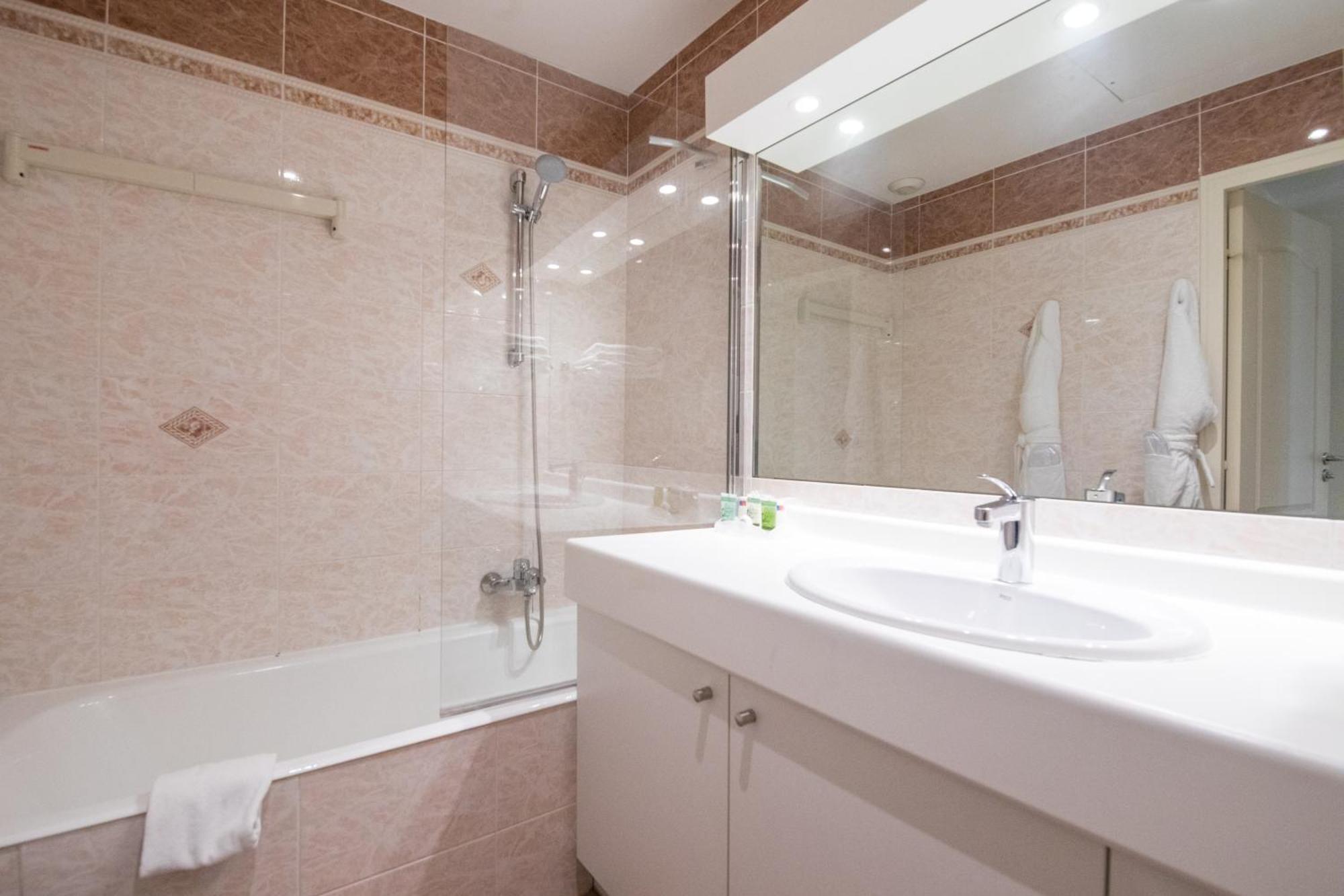Cannes Croisette Prestige Apart'Hotel Екстериор снимка